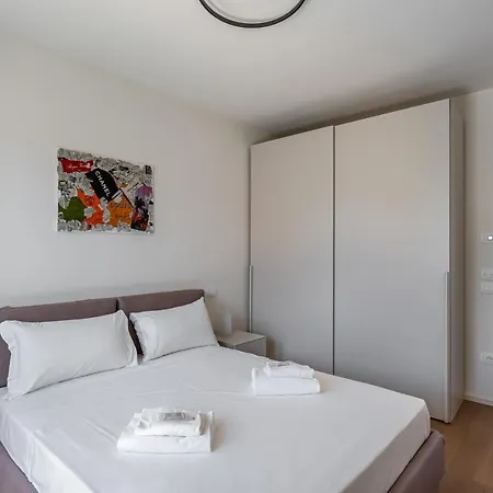 Guesthost - Cozy&chic Aparment * パドヴァ