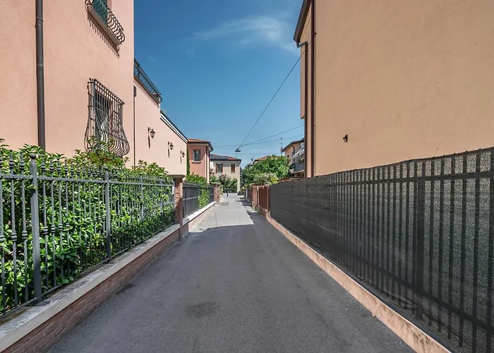 Guesthost - Cozy&chic Aparment Apartman *