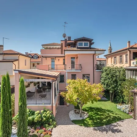 Guesthost - Cozy&chic Aparment *