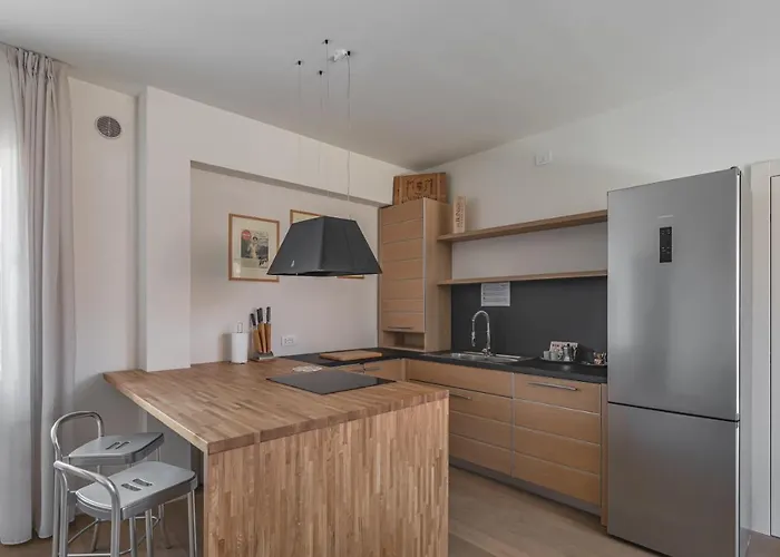 Guesthost - Cozy&chic Aparment 아파트